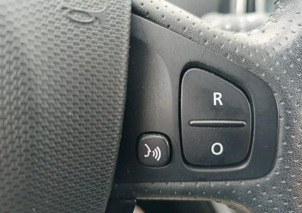 Renault Zoe cena 54900 przebieg: 46119, rok produkcji 2017 z Warszawa małe 497